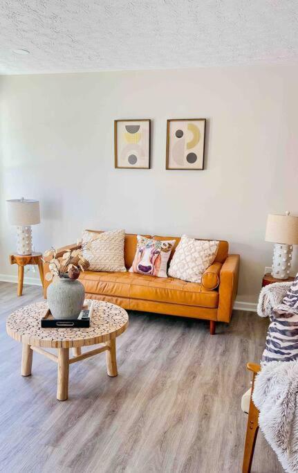Southern Charm 3Br Fire Pit Pool Table 7Beds 塞维尔维尔 外观 照片