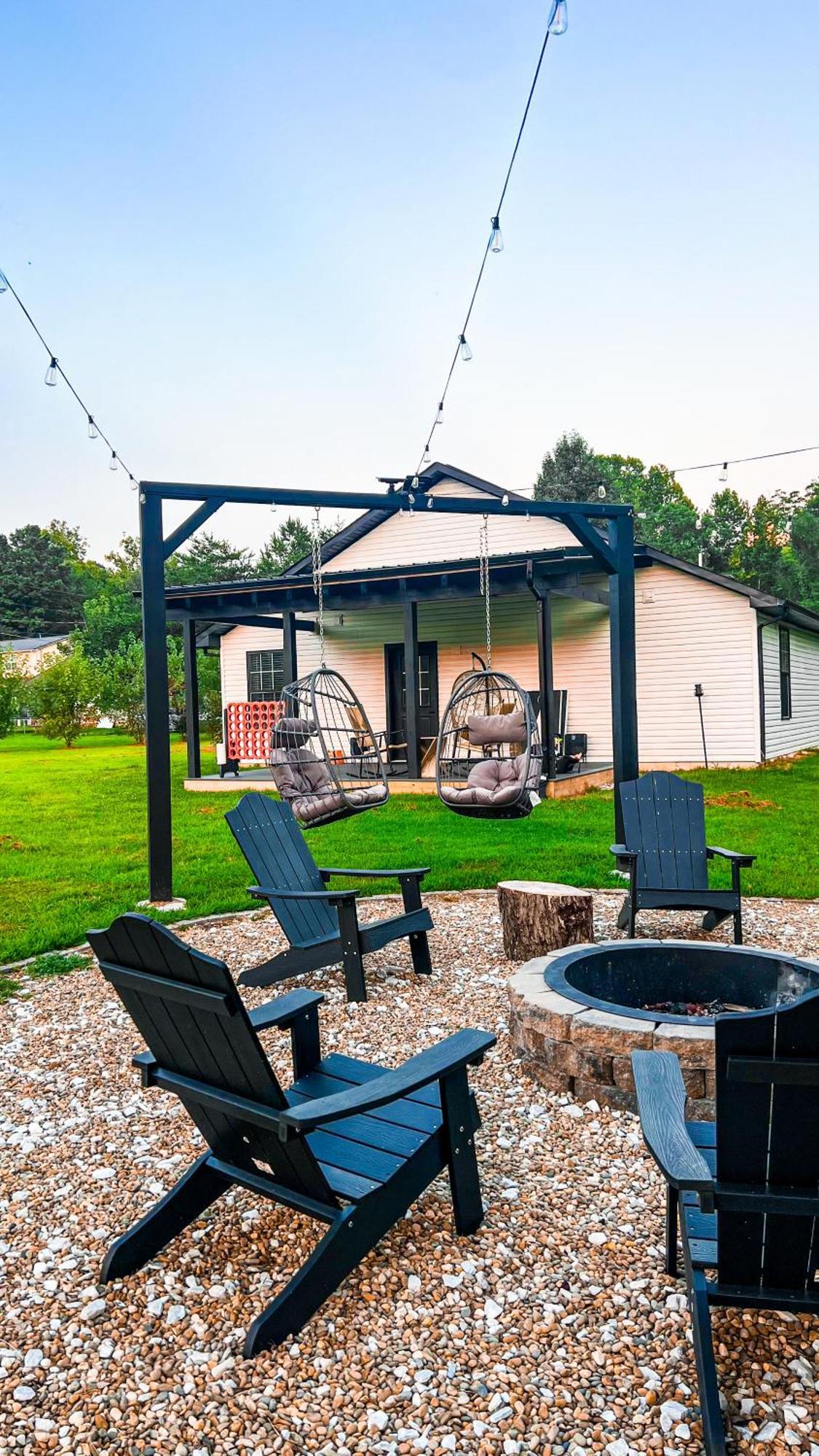 Southern Charm 3Br Fire Pit Pool Table 7Beds 塞维尔维尔 外观 照片